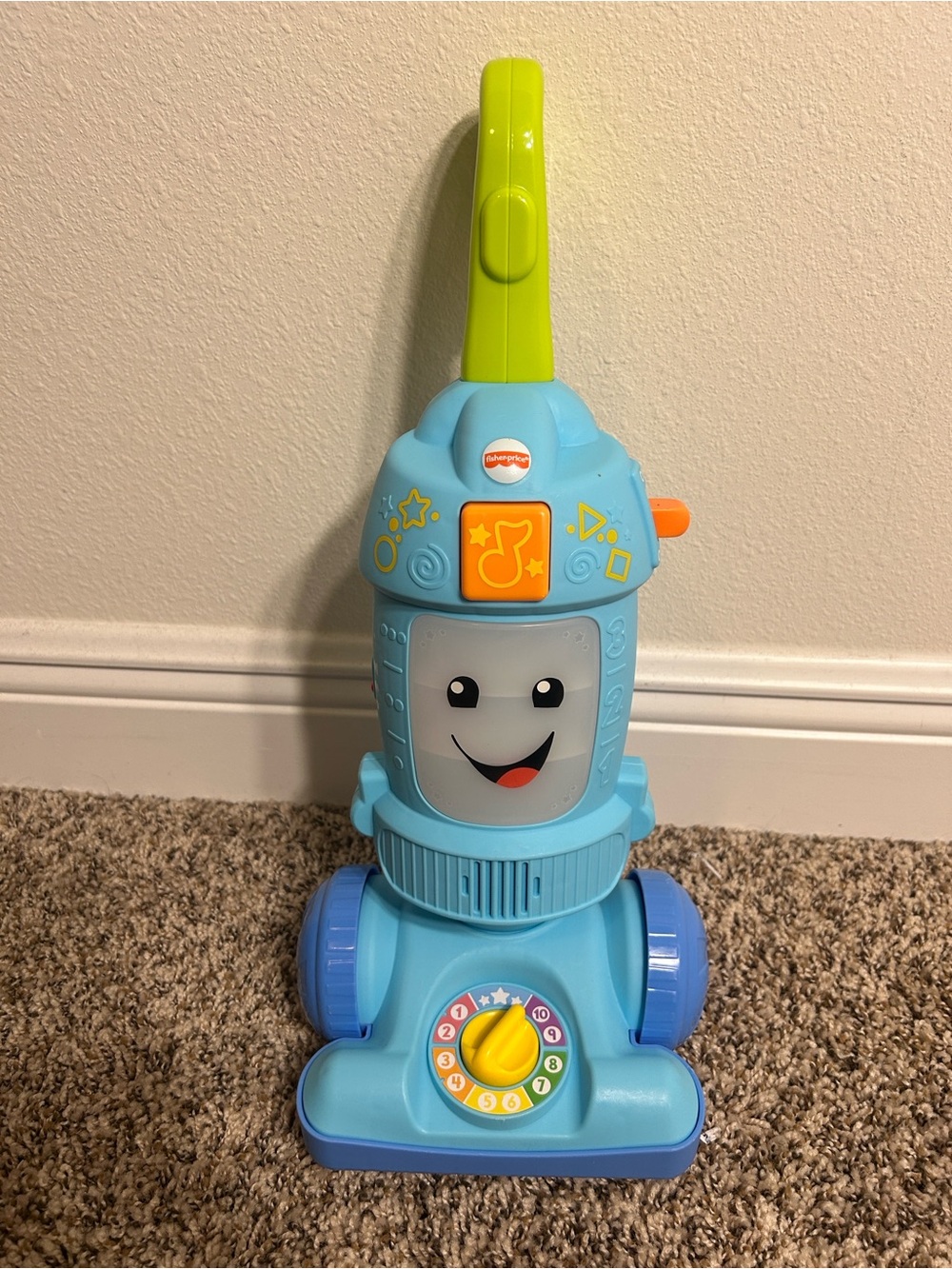 Fisher-Price Laugh & Learn Light up Musical Toy Vacuum